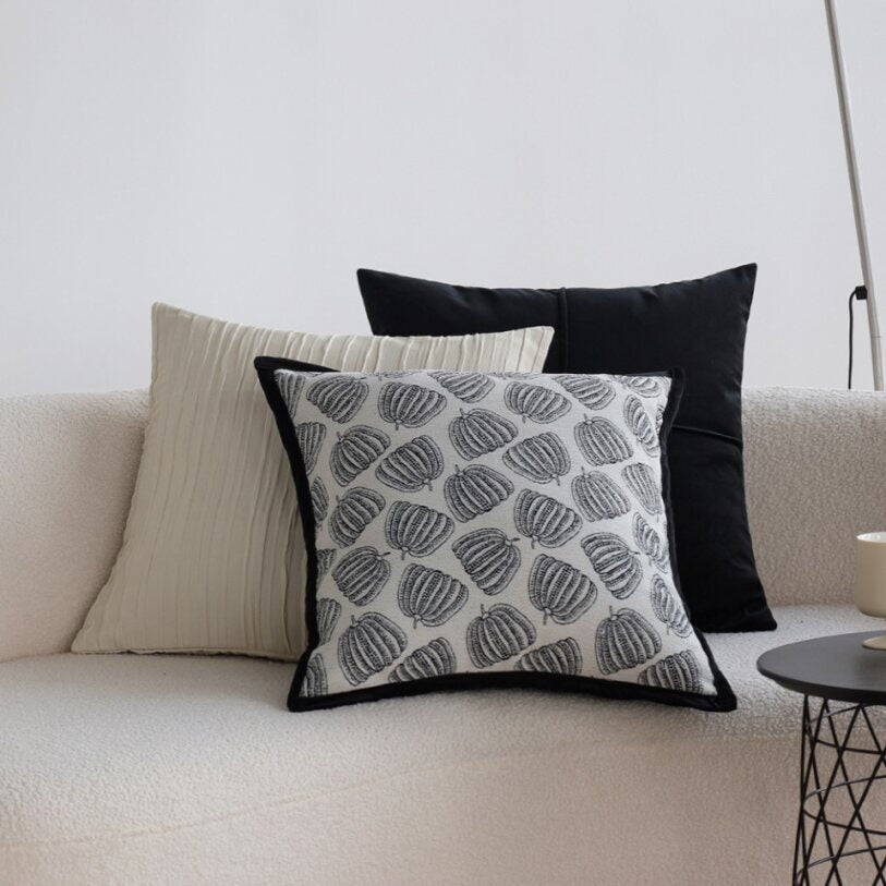 Tranquil Touches: Pack of 1 Throw Pillow with Insert size of 18"x18"