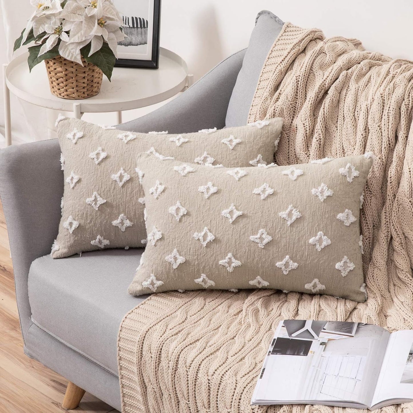 Rectangular Flower Tufted Pillow Daisy flower Lumbar Throw Pillow (With/Without Inserts) 12x20 inches, pack of 2 throw pillows