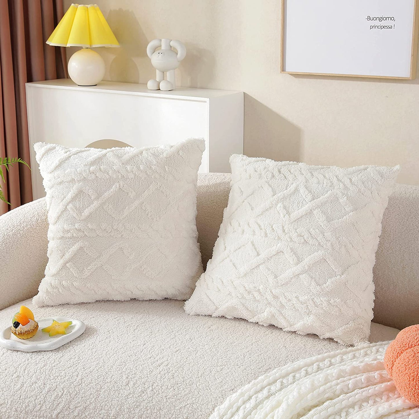 Throw pillow SUPER SOFT 3D FLORAL PATTERN Fur Pack of 1 throw pillow WITH or WITHOUT insert 18"x18"