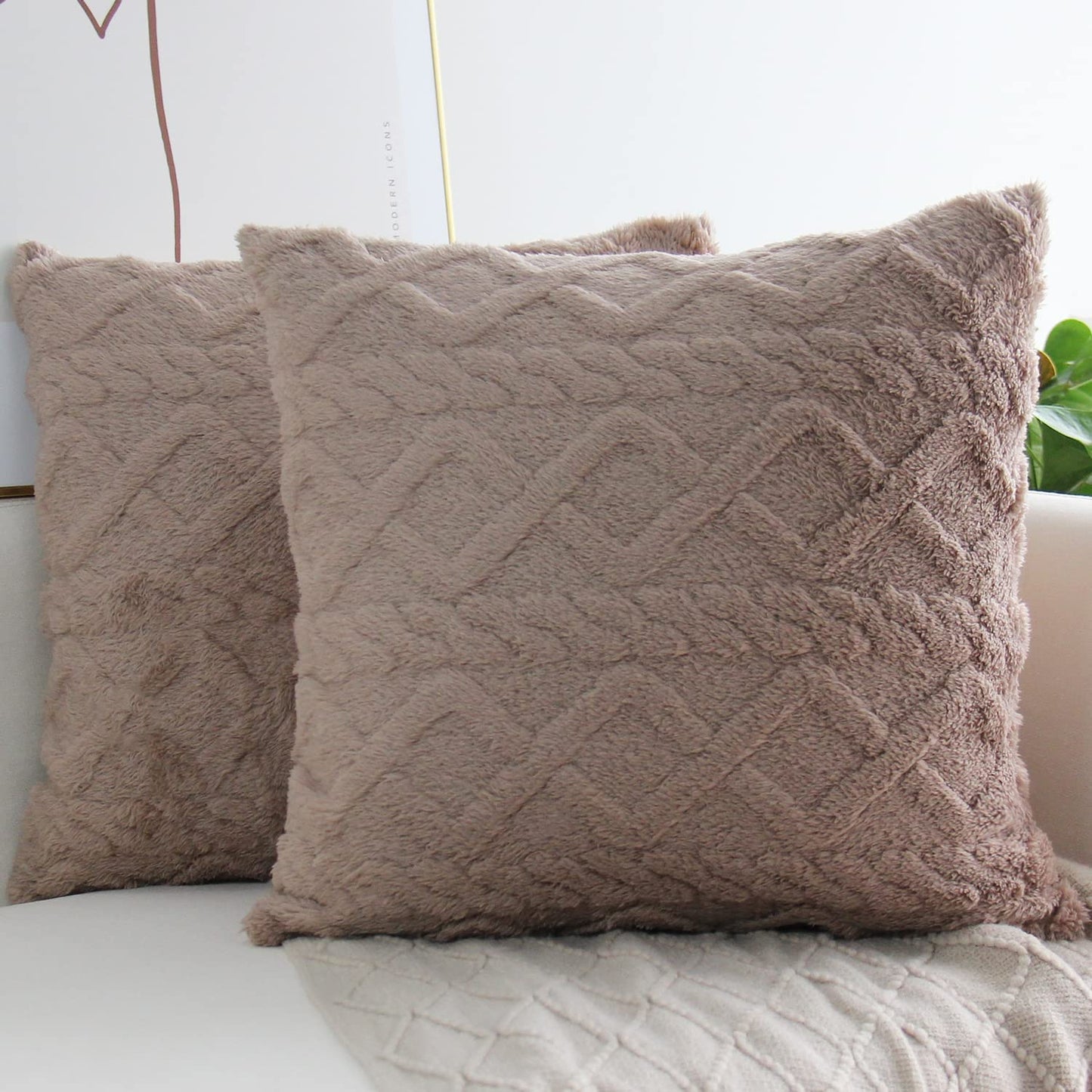 Throw pillow SUPER SOFT 3D FLORAL PATTERN Fur Pack of 1 throw pillow WITH or WITHOUT insert 18"x18"