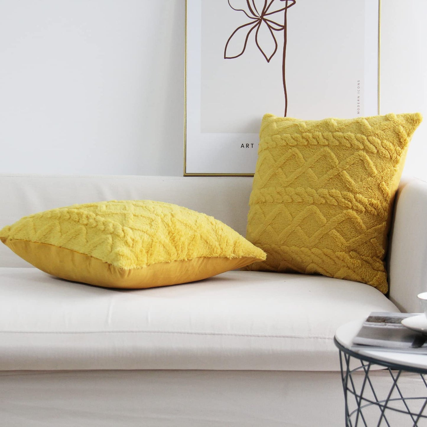 Throw pillow SUPER SOFT 3D FLORAL PATTERN Fur Pack of 1 throw pillow WITH or WITHOUT insert 18"x18"