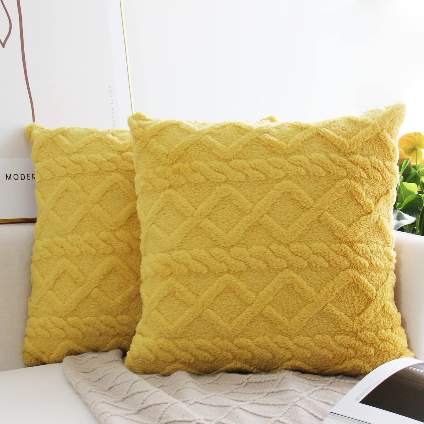Throw pillow SUPER SOFT 3D FLORAL PATTERN Fur Pack of 1 throw pillow WITH or WITHOUT insert 18"x18"