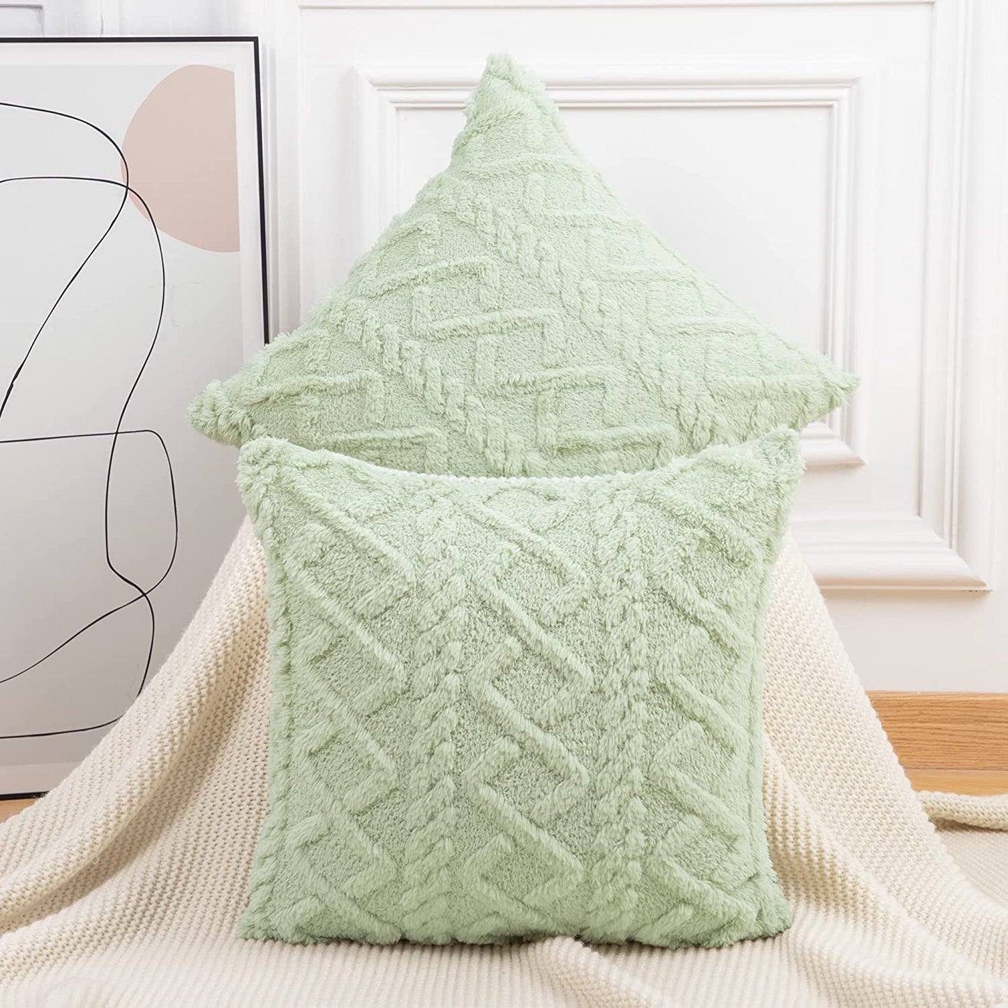 Throw pillow SUPER SOFT 3D FLORAL PATTERN Fur Pack of 1 throw pillow WITH or WITHOUT insert 18"x18"