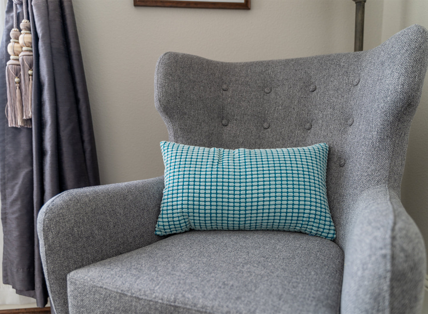 Set of 2 Polyester Blend soft hand feeling Pillow (With or Without Inserts) 4 sizes options