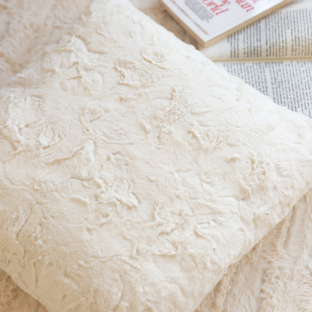 Set of 4 well mixed miss and match reversible sides furry throw pillows and 450g inserts 18"x18" square