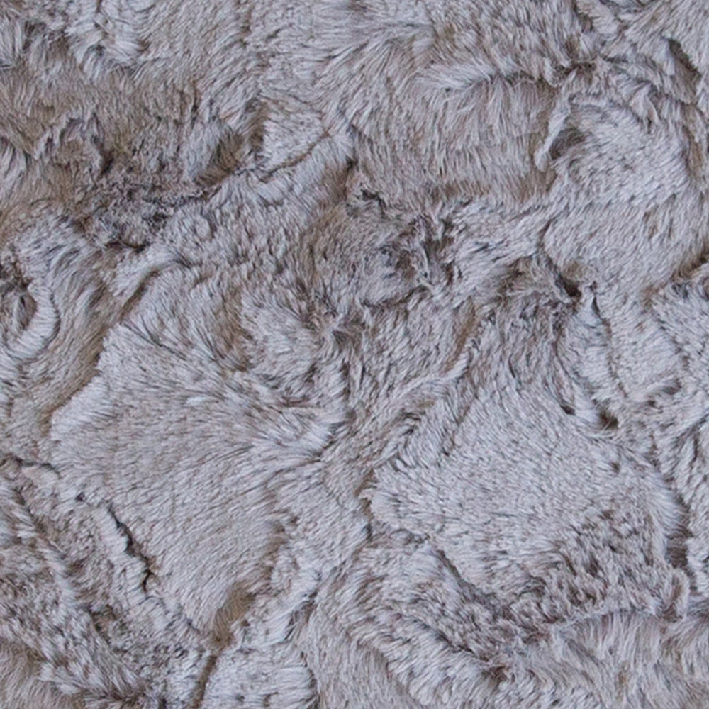 Pack of 2 Double sides furry throw pillow cases and 450g inserts great to snuggle 18"x18"