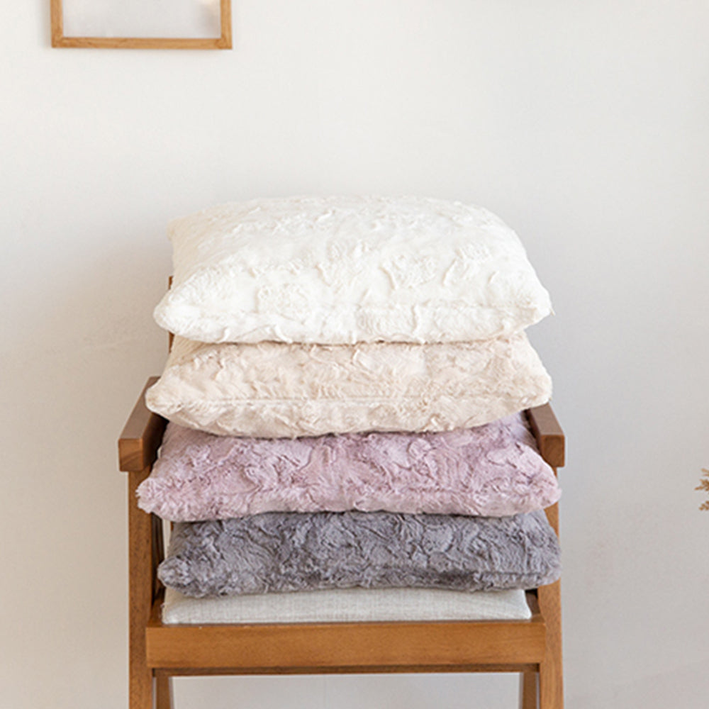 Set of 4 well mixed miss and match reversible sides furry throw pillows and 450g inserts 18"x18" square